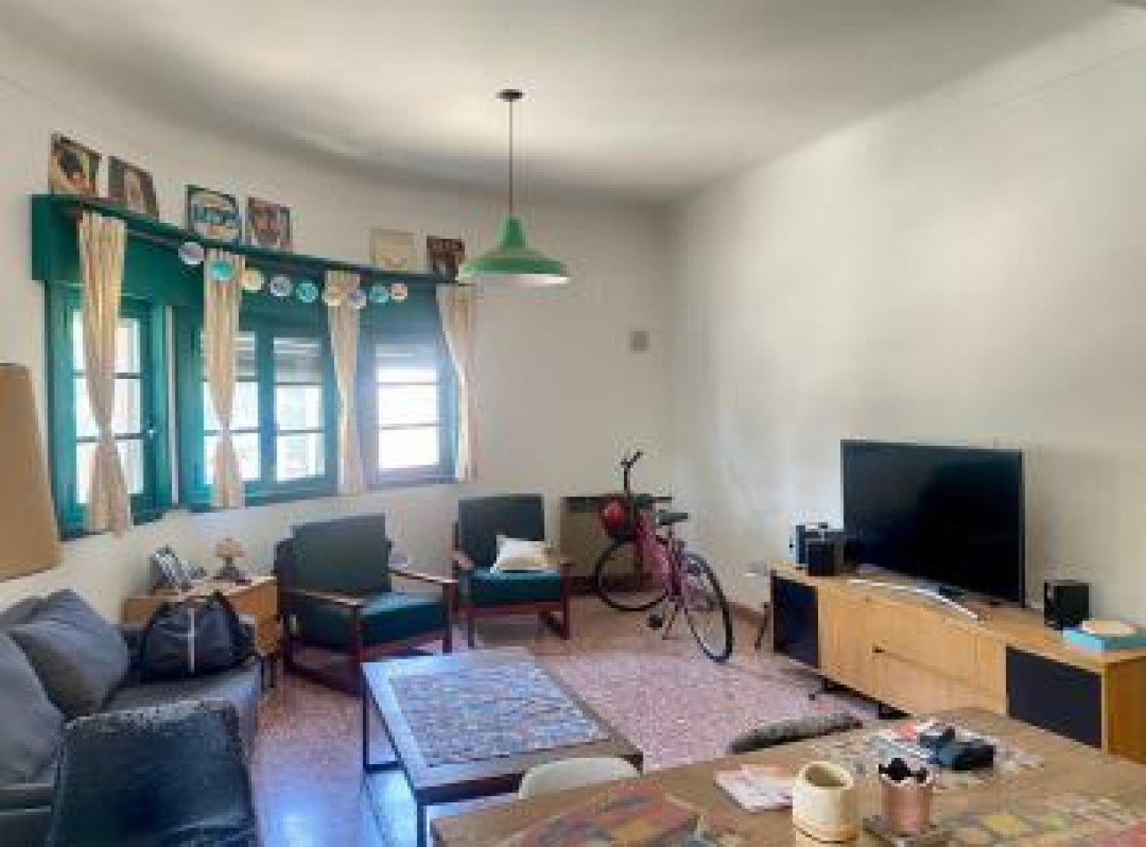 Local con Vivienda en Alquiler en La Mejor Esquina de V. Urquiza