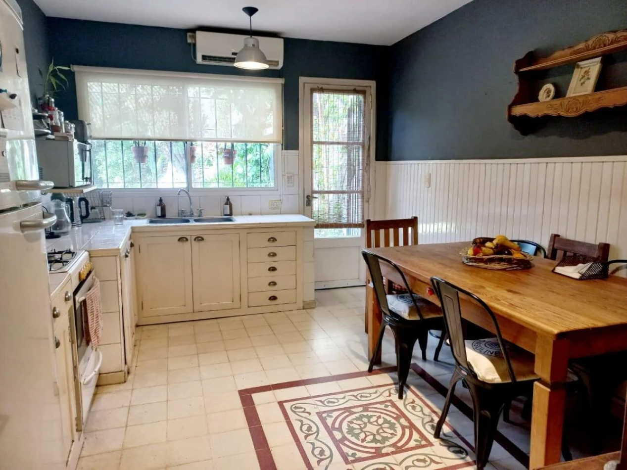 Casa de 4 Ambientes en Venta en Olivos