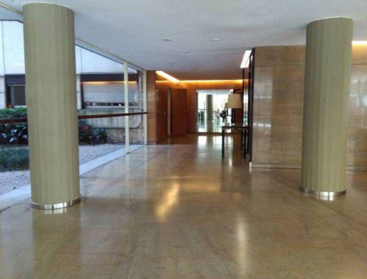 Departamento de 6 ambientes en venta en Recoleta