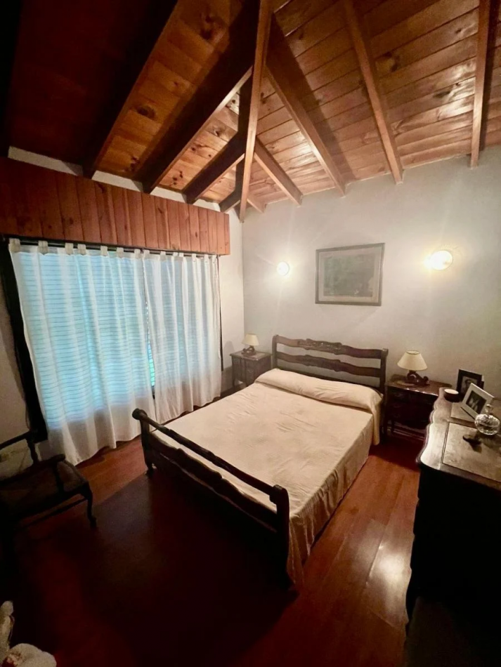 Casa de 5 Ambientes en Martinez