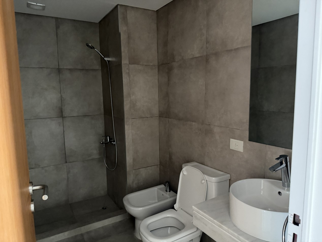 Departamento venta 3 ambientes con cochera y piscina en V. Urquiza