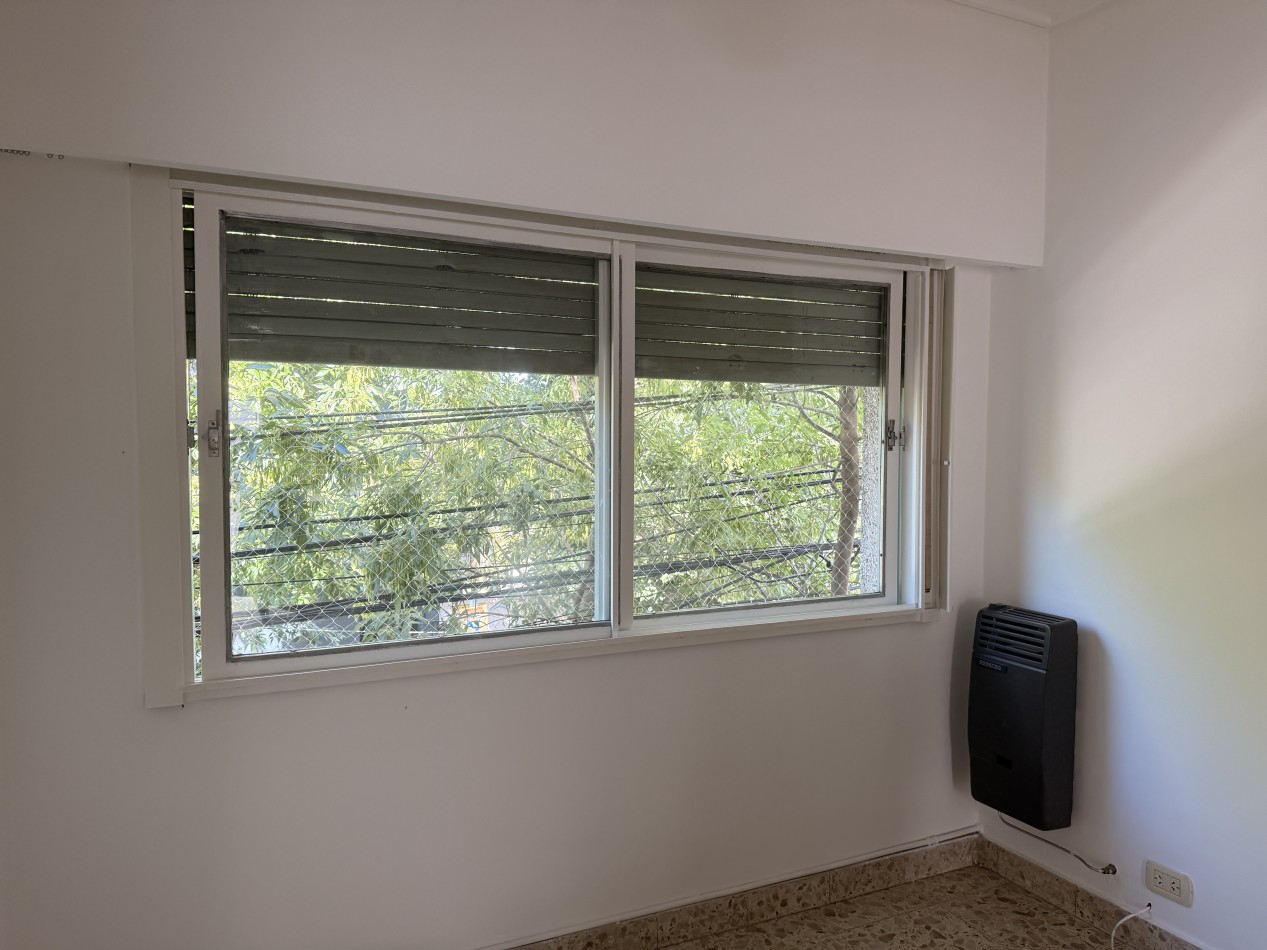 Ph de 4 ambientes en alquiler en Olivos. Sin Expensas!