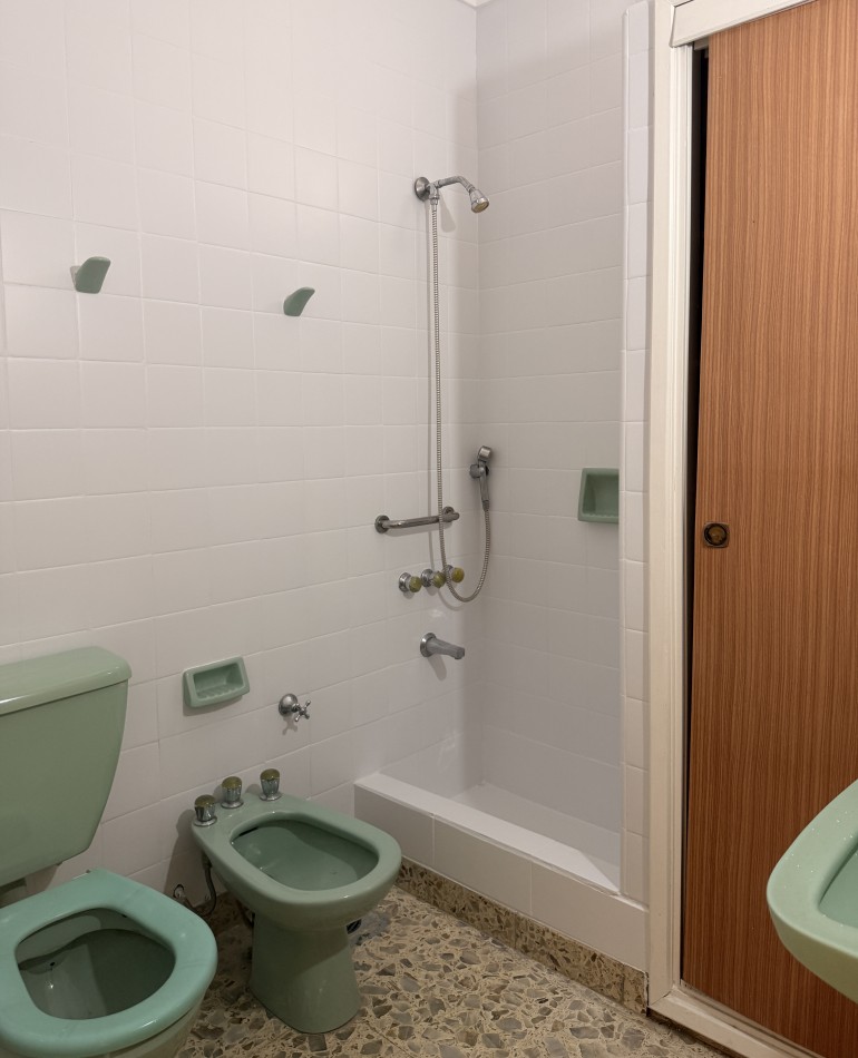 Ph de 4 ambientes en alquiler en Olivos. Sin Expensas!