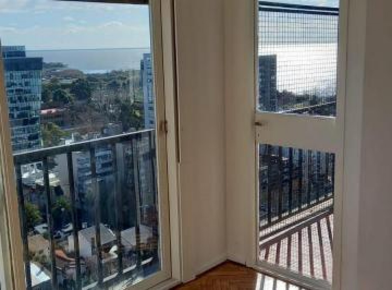 Departamento de 2 ambientes en el Puerto de Olivos 