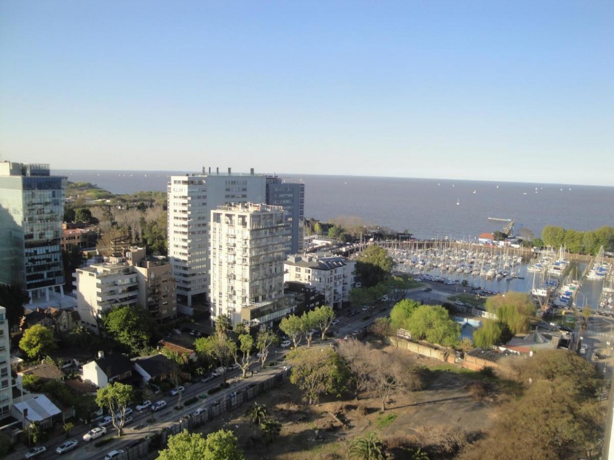 Departamento de 2 ambientes en el Puerto de Olivos 
