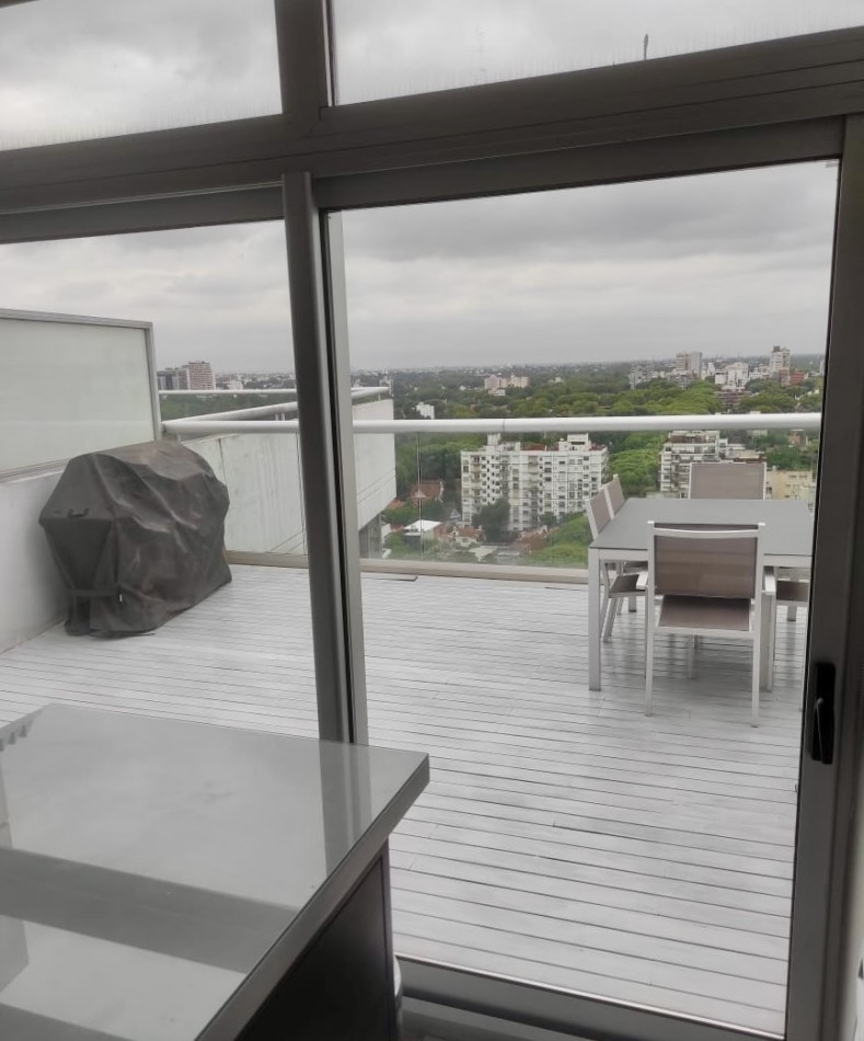 Departamento de 2 ambientes en duplex en venta en La Palmera. Olivos