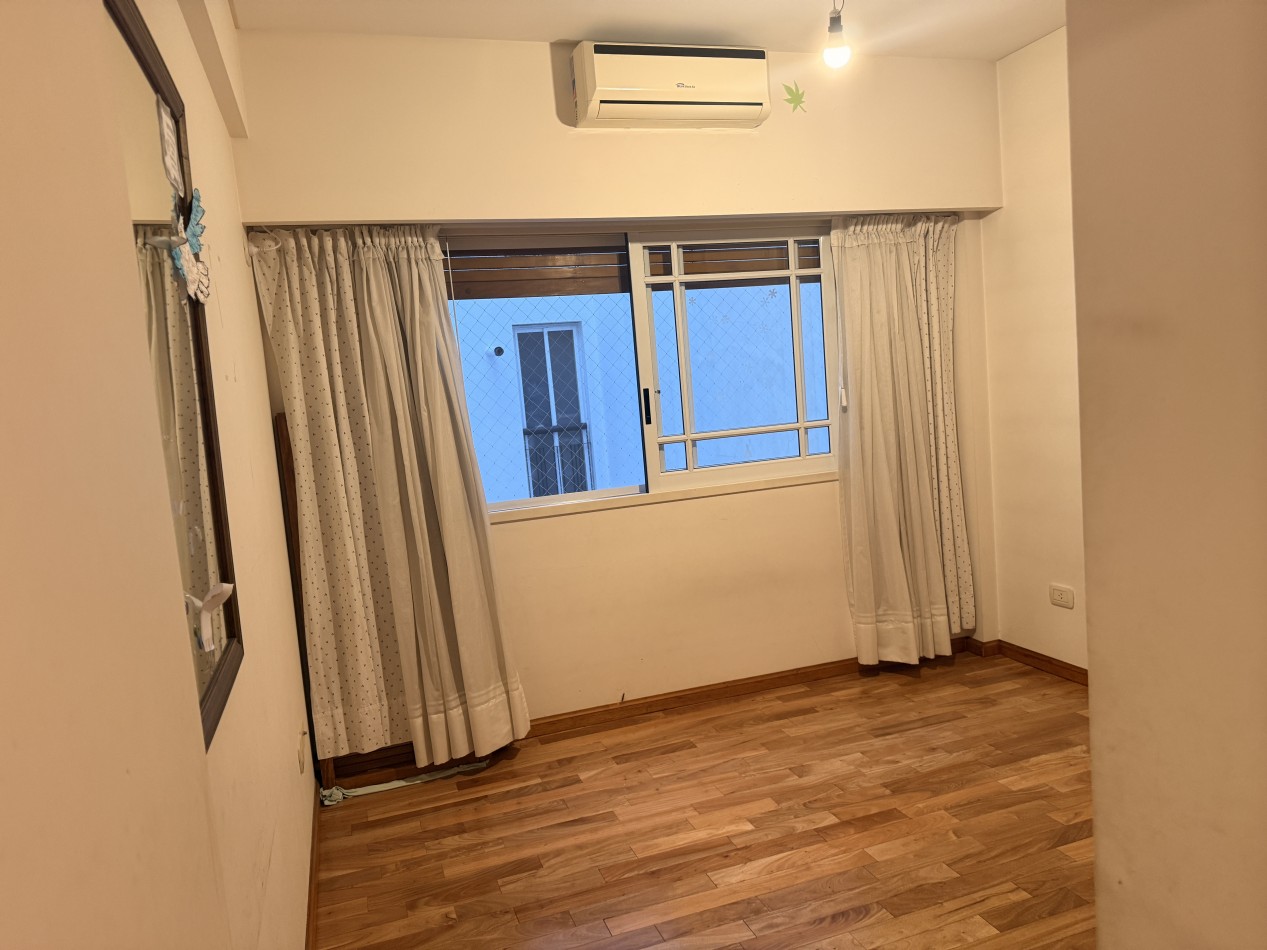 Departamento de 4 ambientes con cochera en alquiler en Villa Urquiza