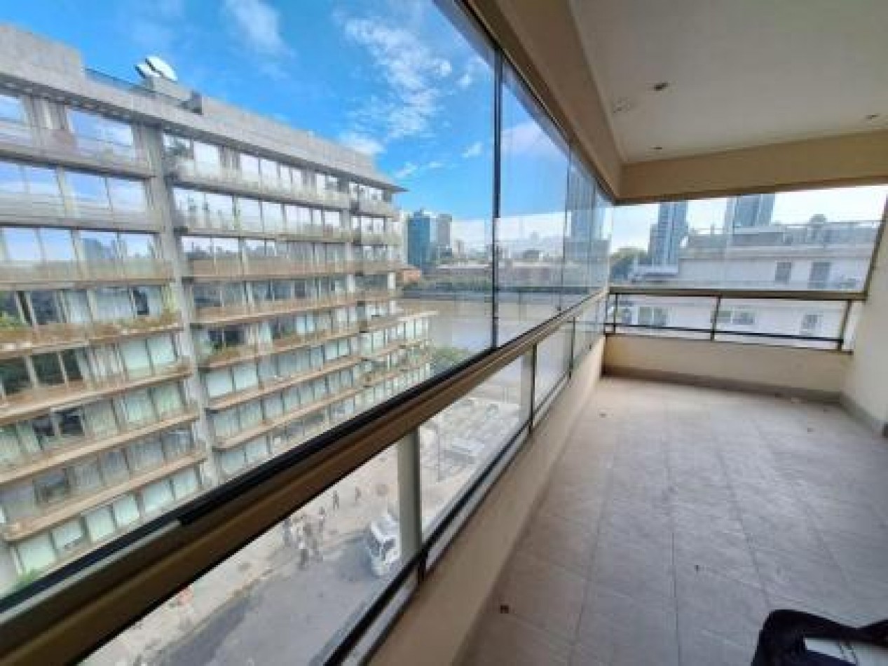 Exclusivo 4 ambientes con cochera doble y amenities en Puerto Madero. 