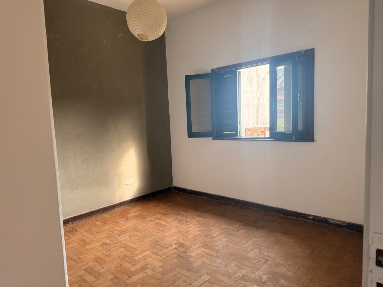 PH de 3 ambientes en venta en Olivos con terraza, parrilla y sin expensas!