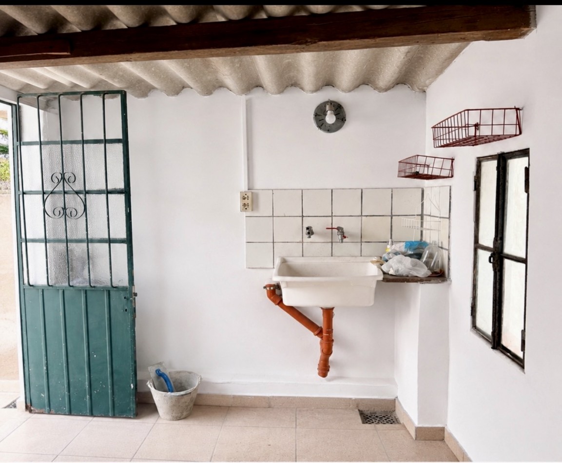 PH de 3 ambientes en venta en Olivos con terraza, parrilla y sin expensas!