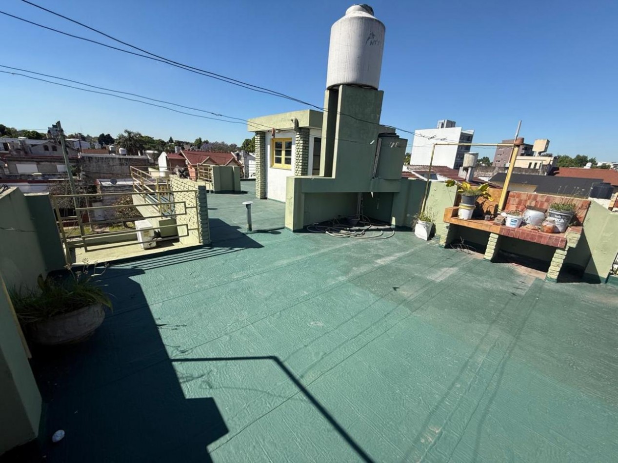 PH de 5 ambientes en venta en Villa Ballester con terraza y Garage