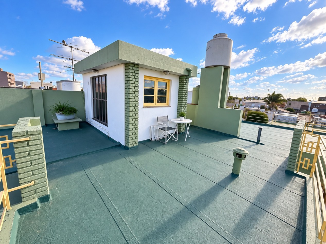PH de 5 ambientes en venta en Villa Ballester con terraza y Garage