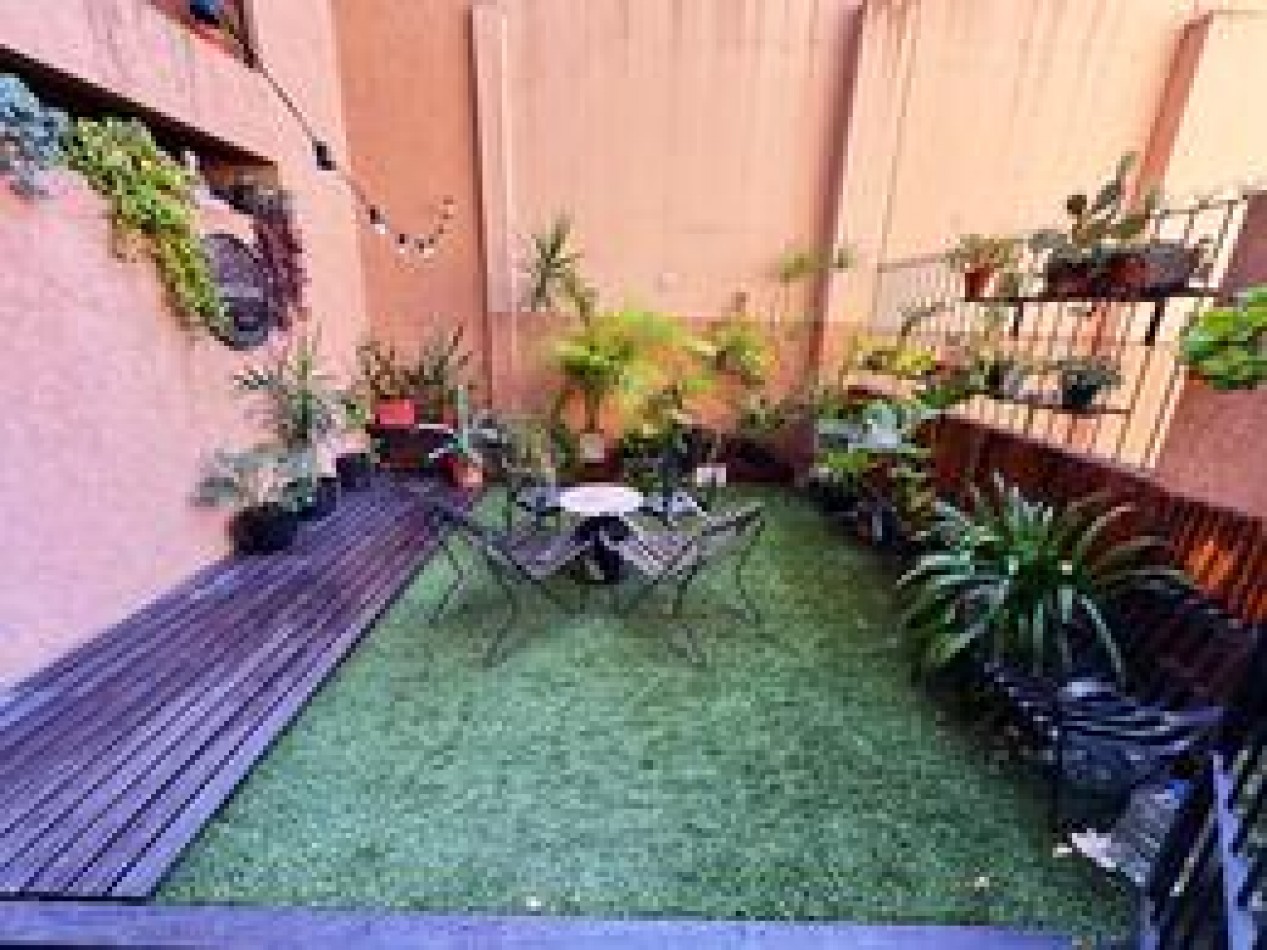 VENTA - 2 AMBIENTES CON JARDIN PROPIO, COCHERA Y BAULERA - SAN FERNANDO