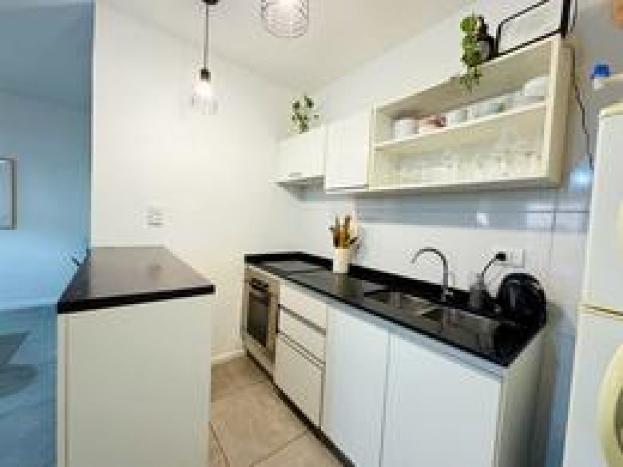 VENTA - 2 AMBIENTES CON JARDIN PROPIO, COCHERA Y BAULERA - SAN FERNANDO
