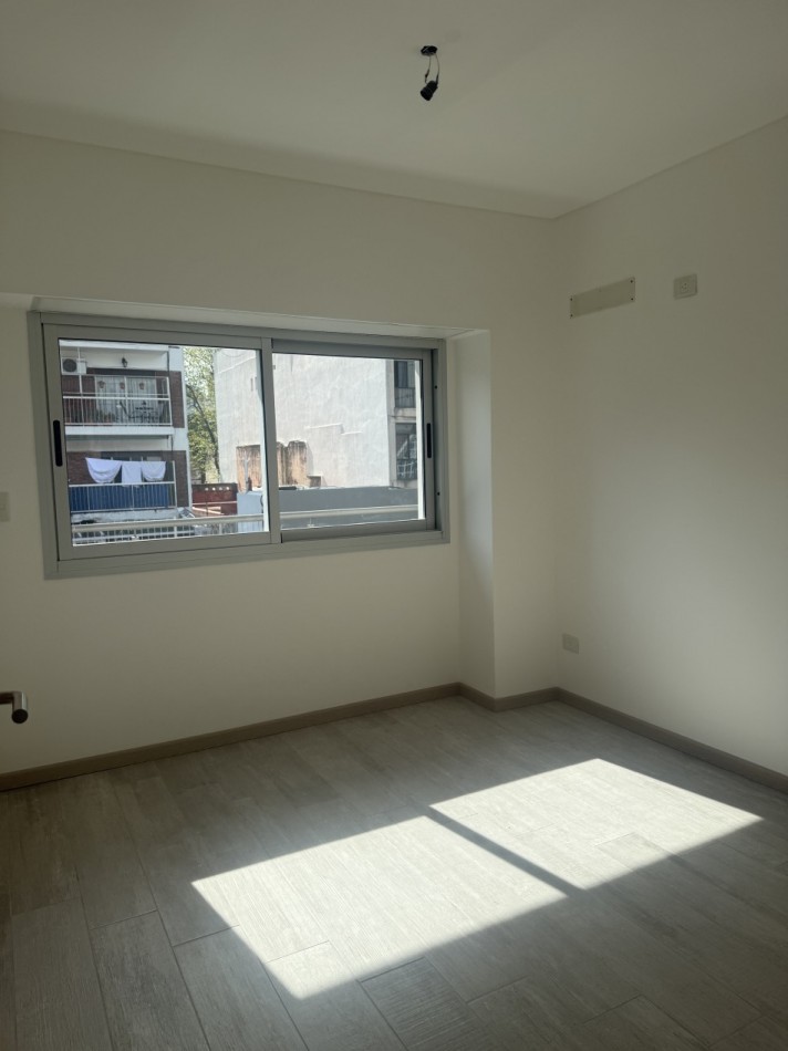  Departamento en venta de 4 ambientes en Villa Urquiza. Cochera, baulera, terraza, jacuzzi, parrilla. 