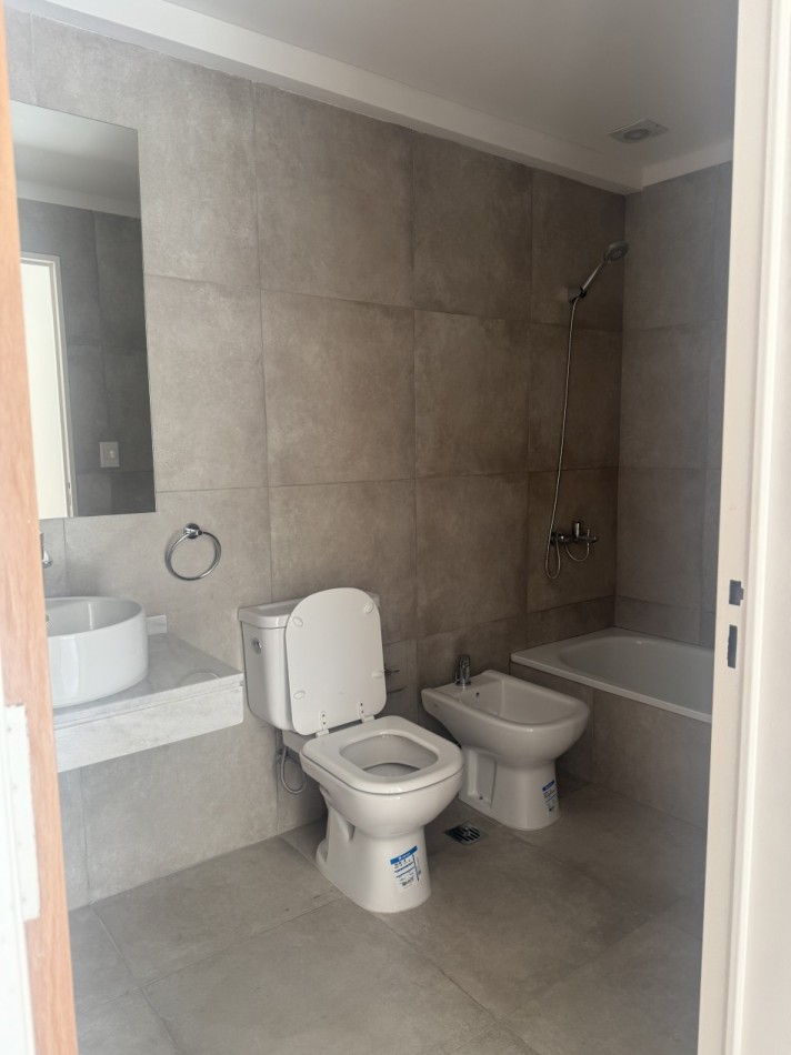  Departamento en venta de 4 ambientes en Villa Urquiza. Cochera, baulera, terraza, jacuzzi, parrilla. 