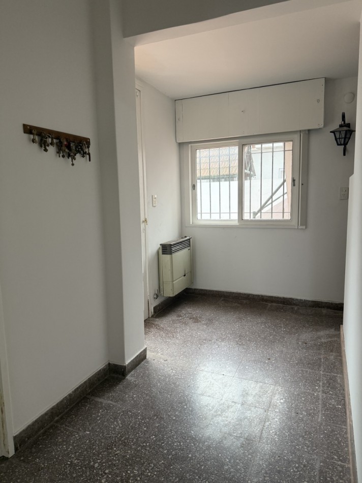 Casa de 3 ambientes en alquiler en Florida 