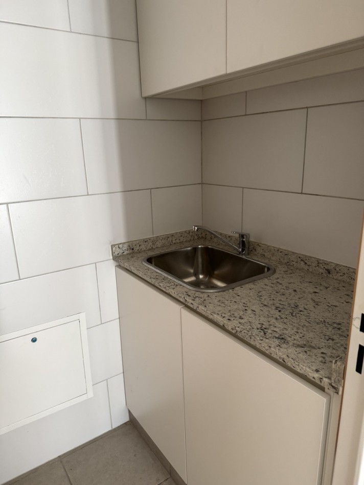 Departamento venta 3 ambientes con cochera y piscina en V. Urquiza