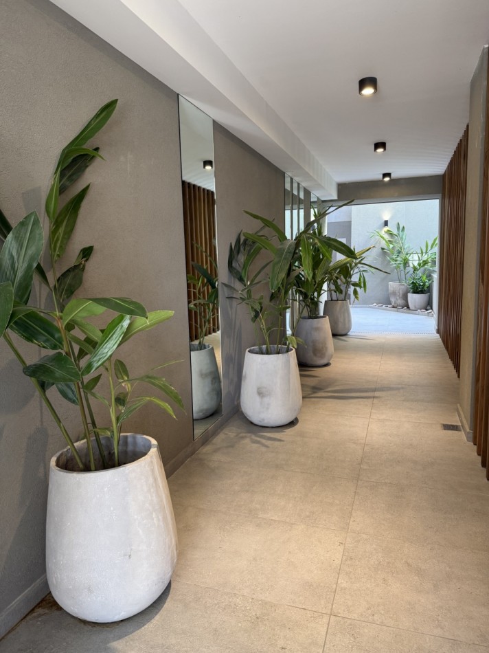 Departamento venta 3 ambientes con cochera y piscina en V. Urquiza