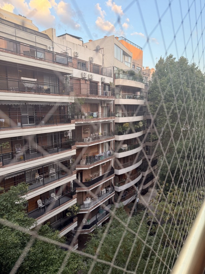 Departamento de 4 ambientes con cochera en alquiler en Villa Urquiza