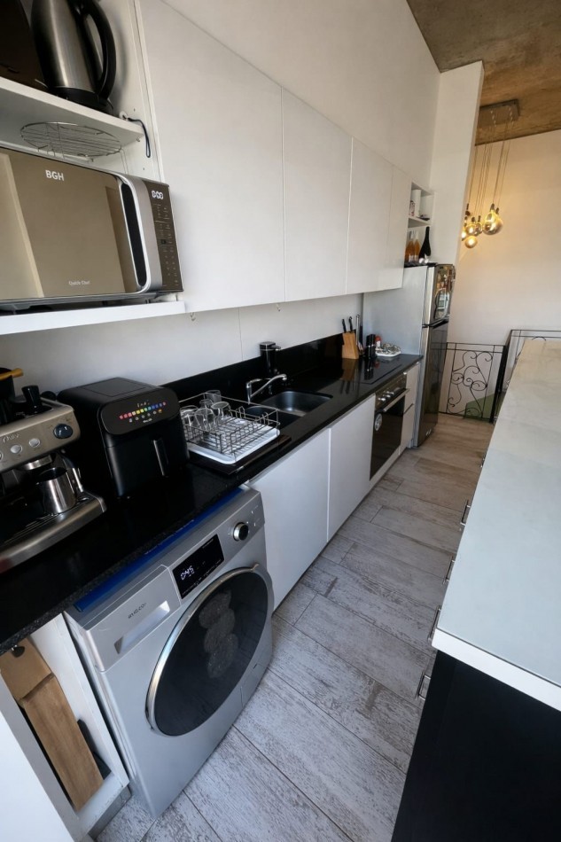 Alquiler temporal. 2 ambientes en duplex en La Palmera. Olivos