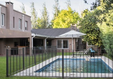 Casa en Venta en Barrio Roble Joven