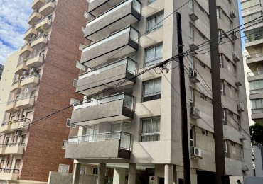 Departamento de 3 ambientes con cochera en venta en La Isla 