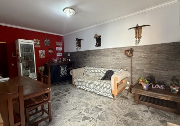 Casa en venta en Saavedra 